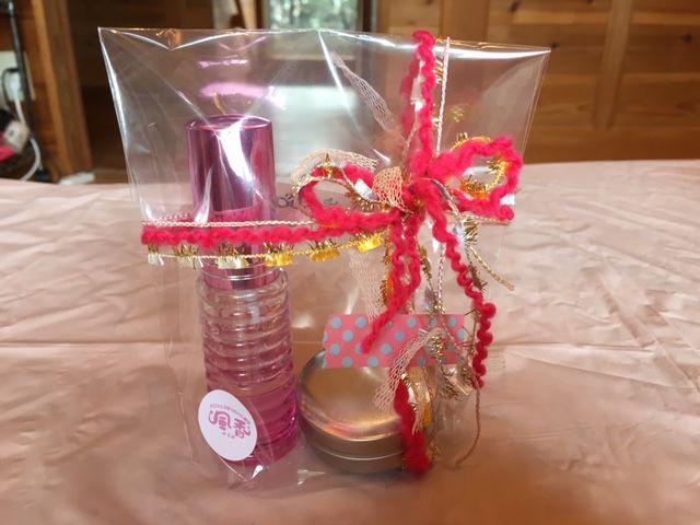 即時ok 平日専用 人気no1 ハンドクリーム ルームスプレー作り お好きな香りを選んでアロマ体験 アロマと手作り石けん教室 風香 じゃらん遊び体験 即時ok 平日専用 人気no1 ハンドクリーム ルームスプレー作り お好きな香りを選んでアロマ体験 アロマと手作り石けん教室 風香 じゃらん遊び体験