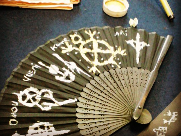 自分の名前を象形文字にしてみましょう