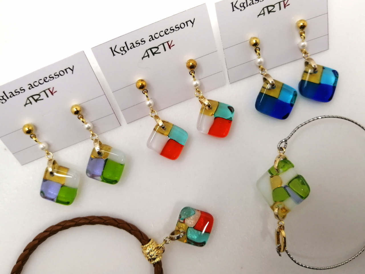 ピアス&イヤリングP