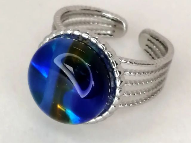 ブルー系のリング