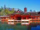 宮島港から嚴島神社までは徒歩にて約10分です。