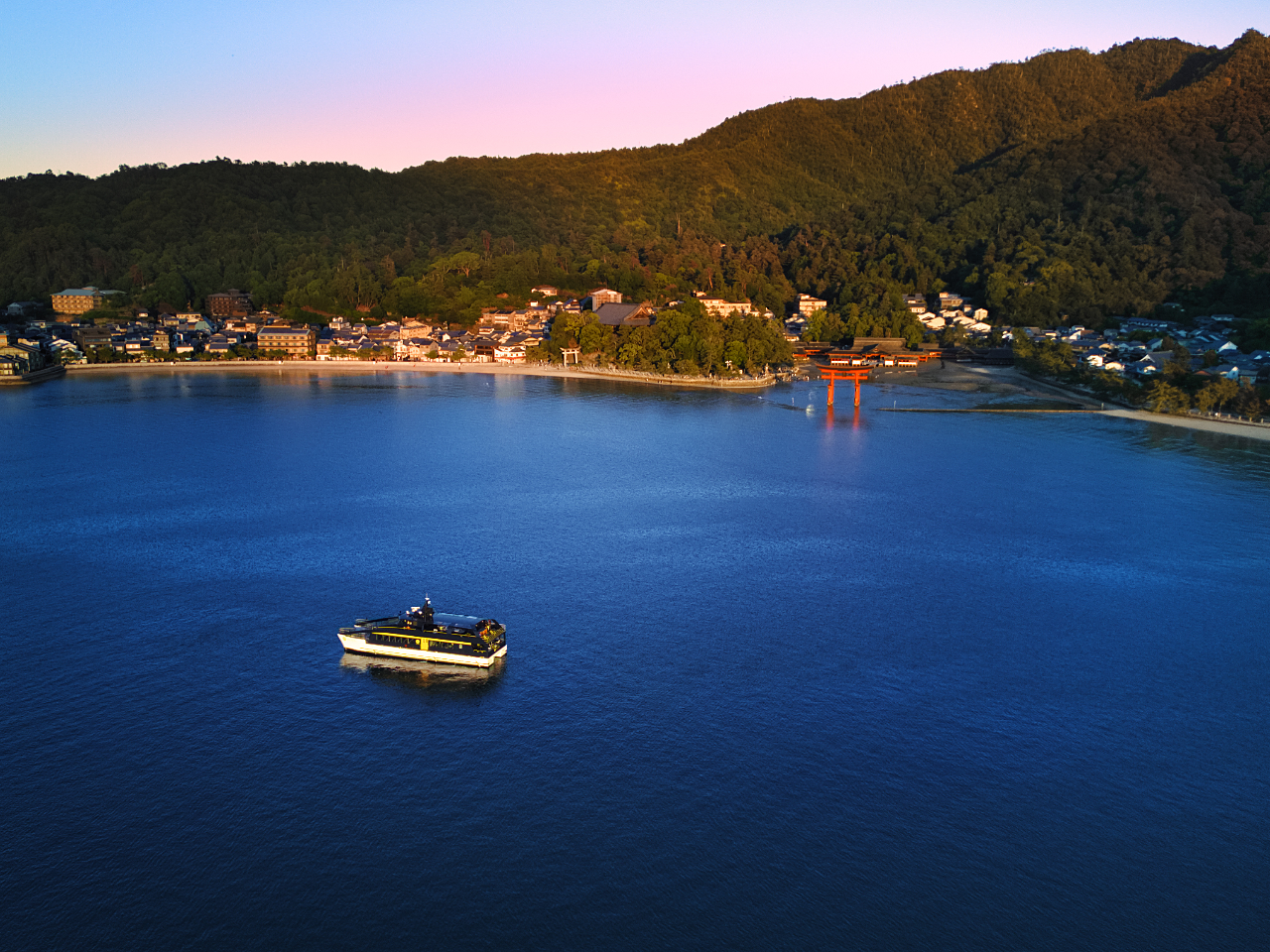 �C���[�W�@�񋟁F�������JR�����{�R�~���j�P�[�V�����Y