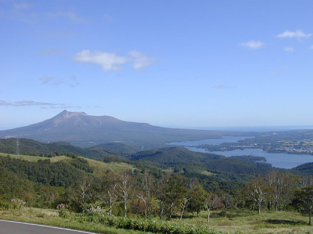 きじひき高原展望台からの大沼、小沼、駒ケ岳の眺め