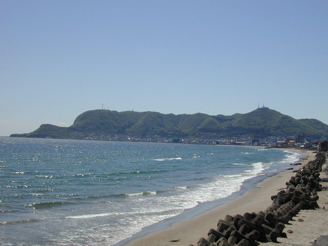 大森浜から函館山