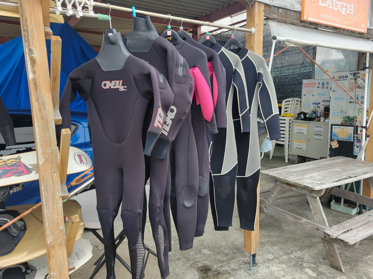 ^Lxɂ܂BG߂ɍ킹EFbgX[cATCY̍₷{[hAqlp܂BiPA500~`1000~jilP50O~j