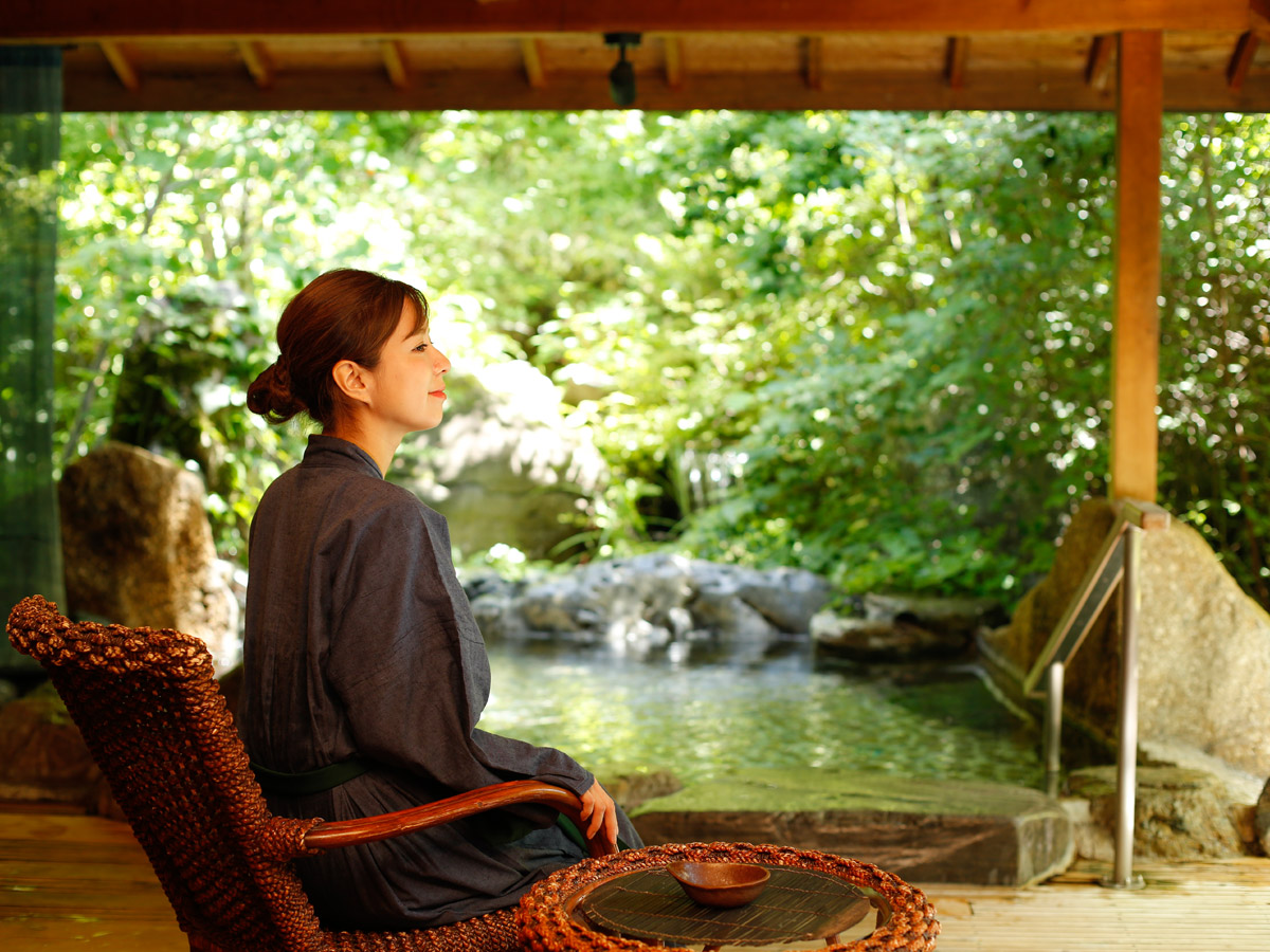 `Ri񂱂j̓ňx݁`@fbLłXy[XA؁X̌OāB