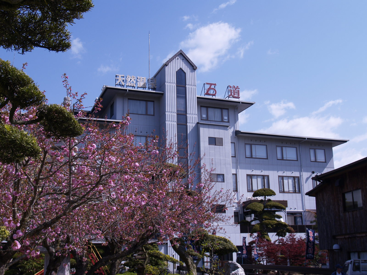 ���{��-�O�ρ�