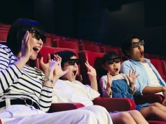 【レゴスタジオ4Dシネマ】飛び出す3D映像に加えて、雨や風を体感できる4Dムービー