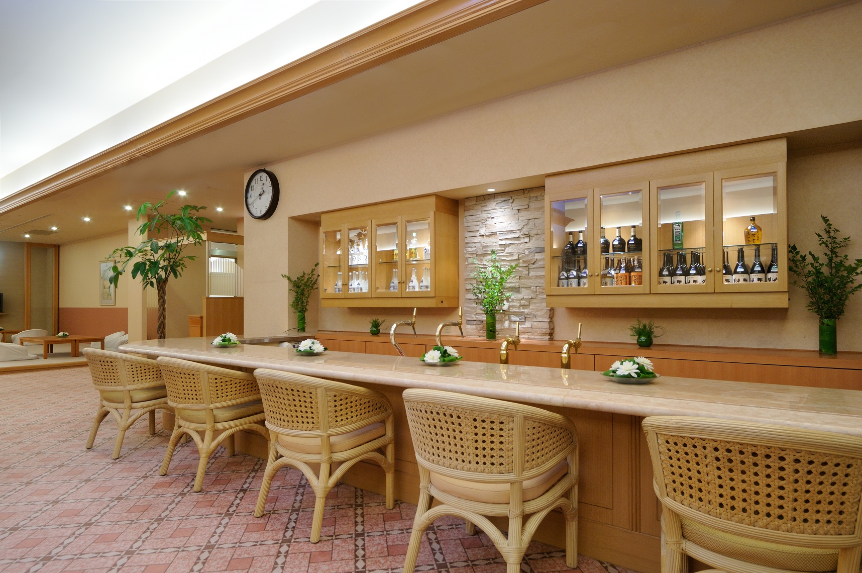 yXpEApz
jpEp̃EWł͋xe₨҂킹̑B₨Hyݒ܂B