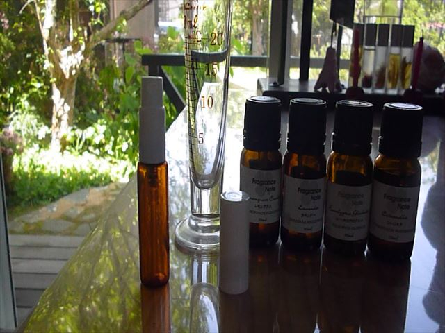 レモングラスの虫除けスプレー フレグランスノート じゃらん遊び体験