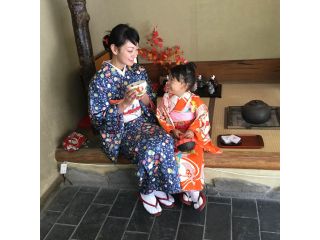 老舗お菓子屋さんでお抹茶と和菓子をご用意しております♪