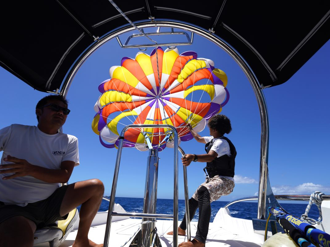 �p���V���[�g���J������A���悢��X�^�[�g��