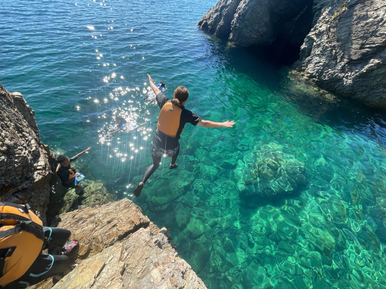 7月・8月・9月開催】無人浜で海遊び！夏の若狭湾コース＜3時間＞/自然