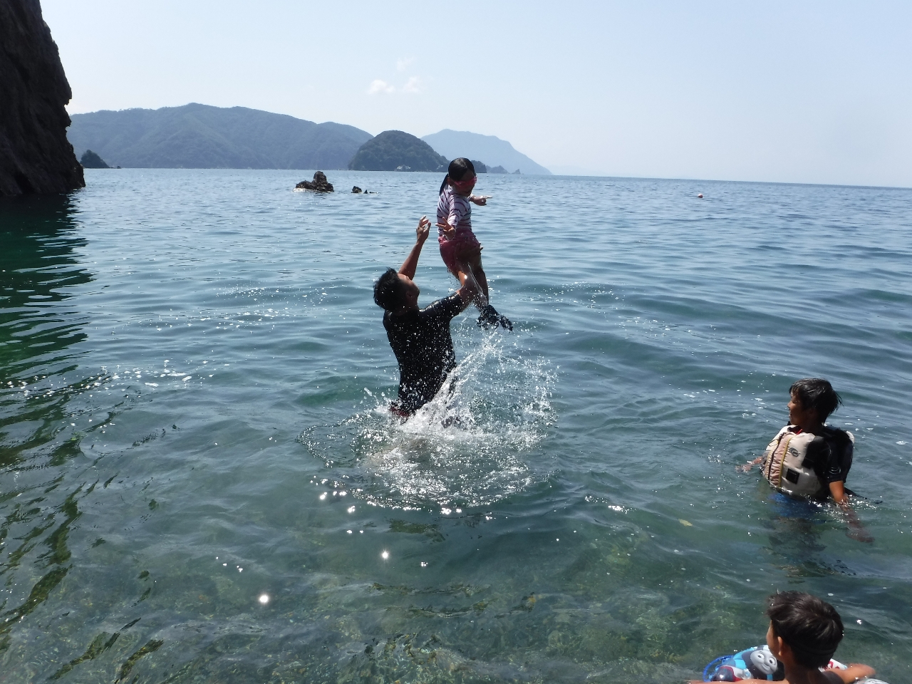 �@�c�A�[�r���@�u���l�l�ŊC�V�сv�@�v�������肠���ڂ��I�I