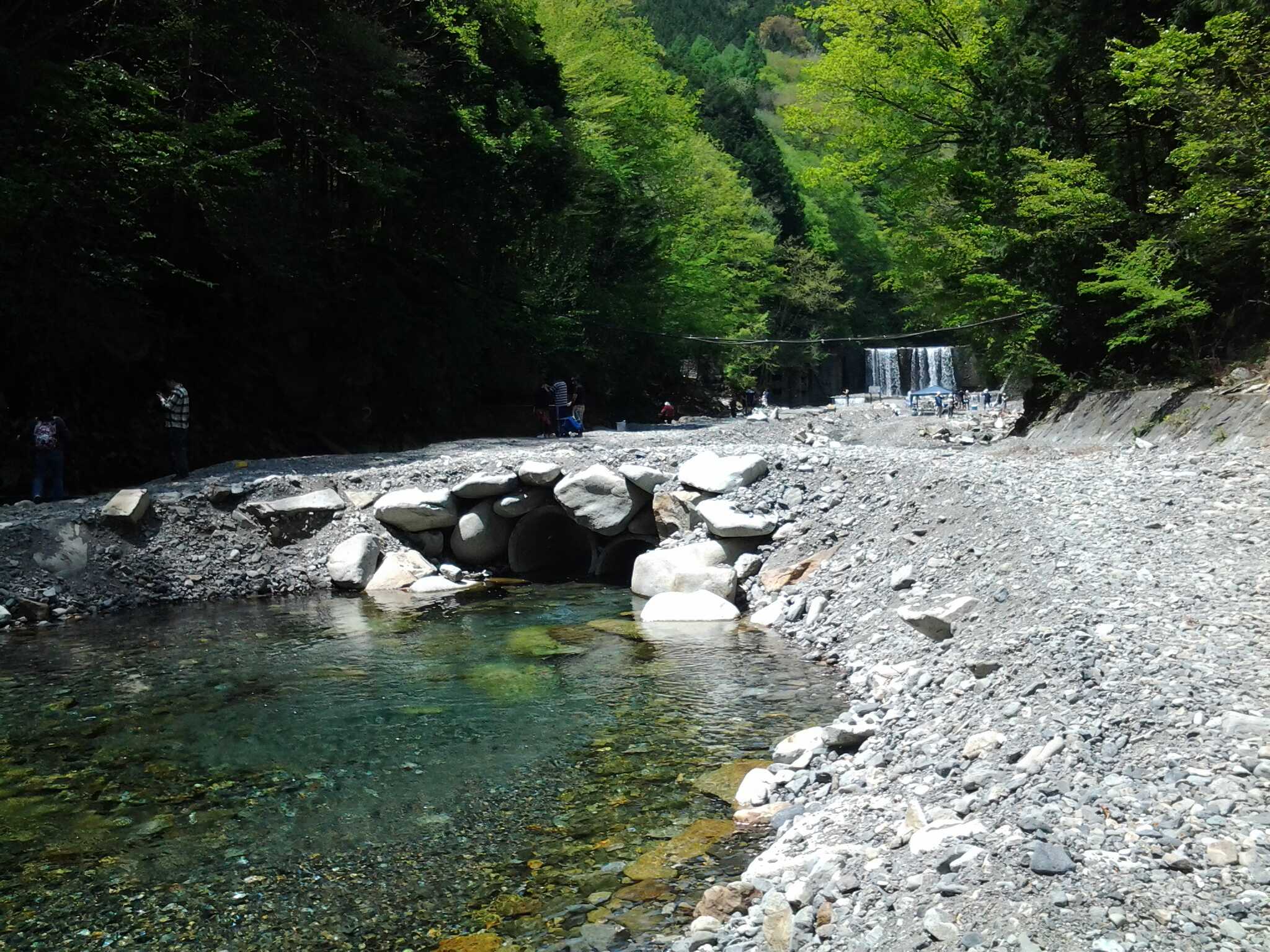 q 渓流釣り ニジマスを2時間釣り 秩父の大自然の中開放的なbbq 手ぶらでok 女性 カップル ファミリーに 奥秩父源流 中津川渓流釣り場 じゃらん遊び体験 q 渓流釣り ニジマスを2時間釣り 秩父の大自然の中開放的なbbq 手ぶらでok 女性 カップル ファミリーに 奥秩父源流 中津川渓流釣り場 じゃらん遊び体験