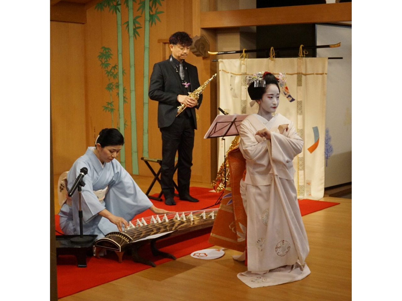 ʐ^̕W̓C[WłBoWƂ͈قȂ܂B