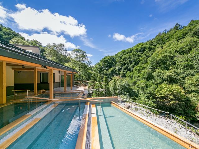 渓流露天風呂 日和の湯 13:00〜21:00