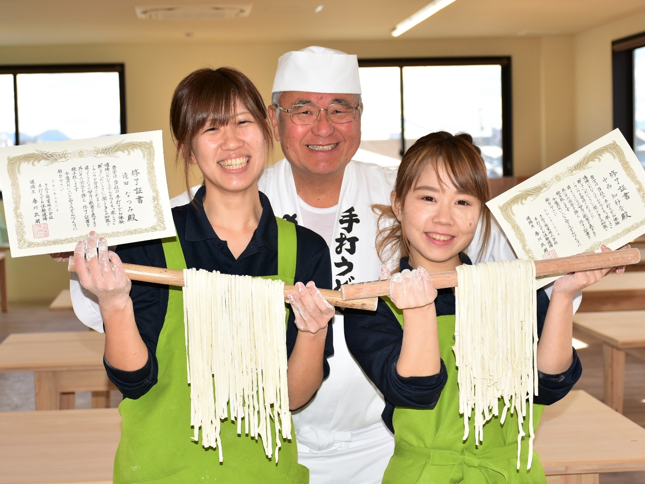 三代目名人が丁寧にレクチャーします!ここだけしか味わえない、伝統のさぬきうどんを作りましょう!