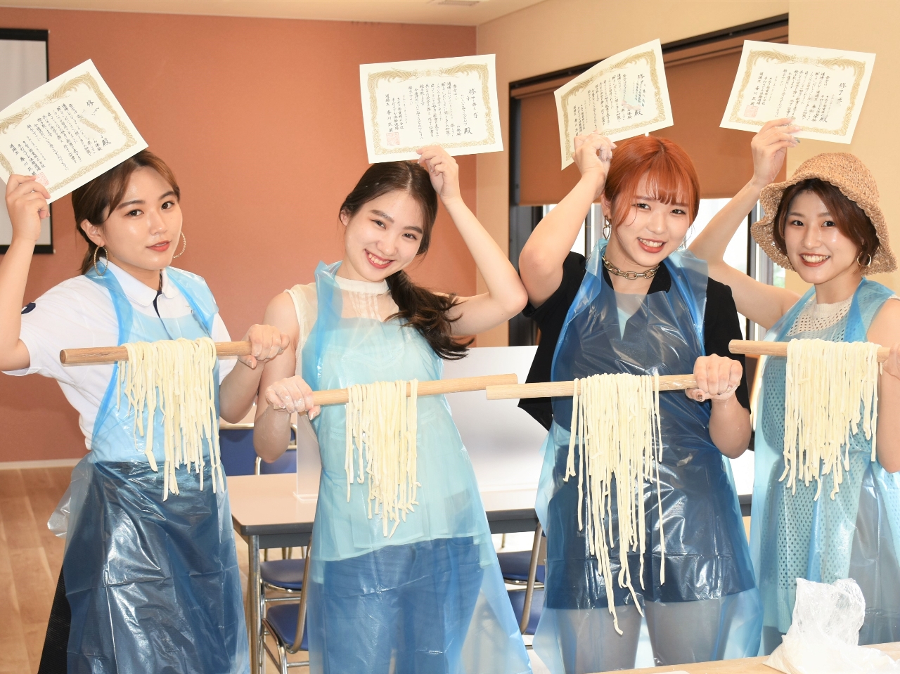 体験後には終了証書と入魂綿棒を贈呈!