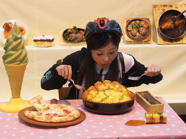 食品サンプルで有名な町なのでサンプル作り体験もできます