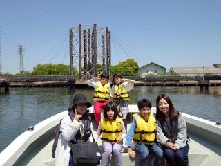尼崎運河をクルージング体験!