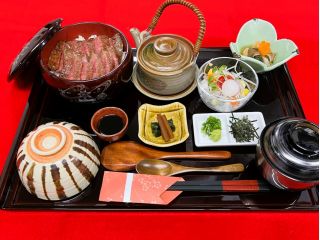 看板メニュー!!A5みかわ牛葵まぶし♪