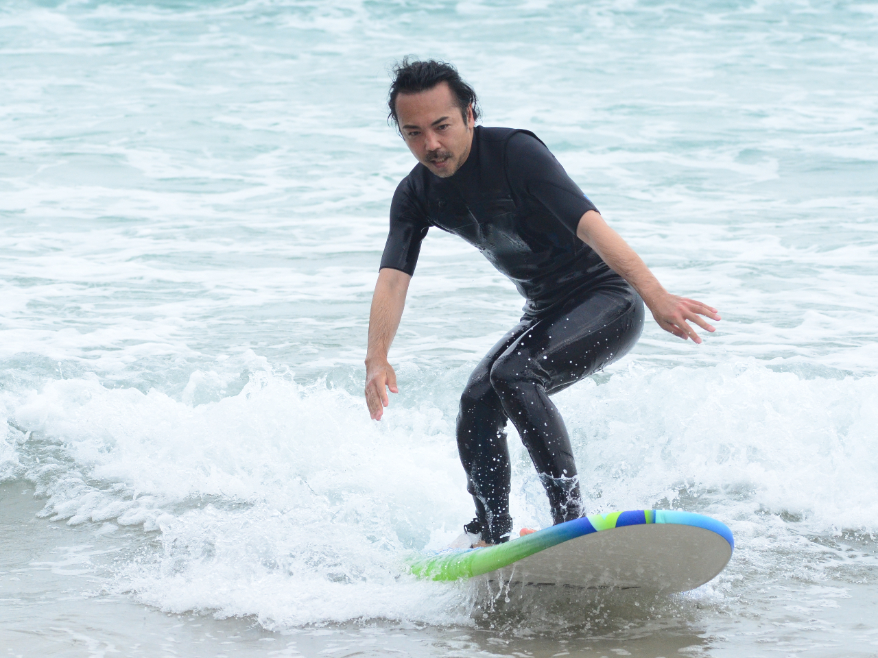 Welcome to Surf School Enjoy Izu’s beautiful beaches, waves, and ocean with us.