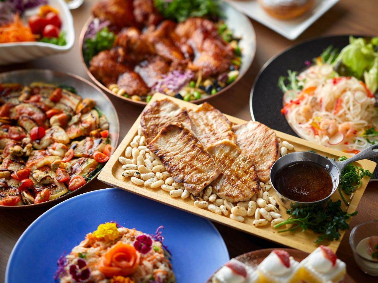 ホテル　ビュッフェ用　YUKIWA 2種類　6セット ホテル ビュッフェ用 YUKIWA 2種類 6セット - メルカリ