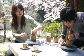 【能登・羽咋市|陶芸】 手びねり<4名様以上・グループプラン>