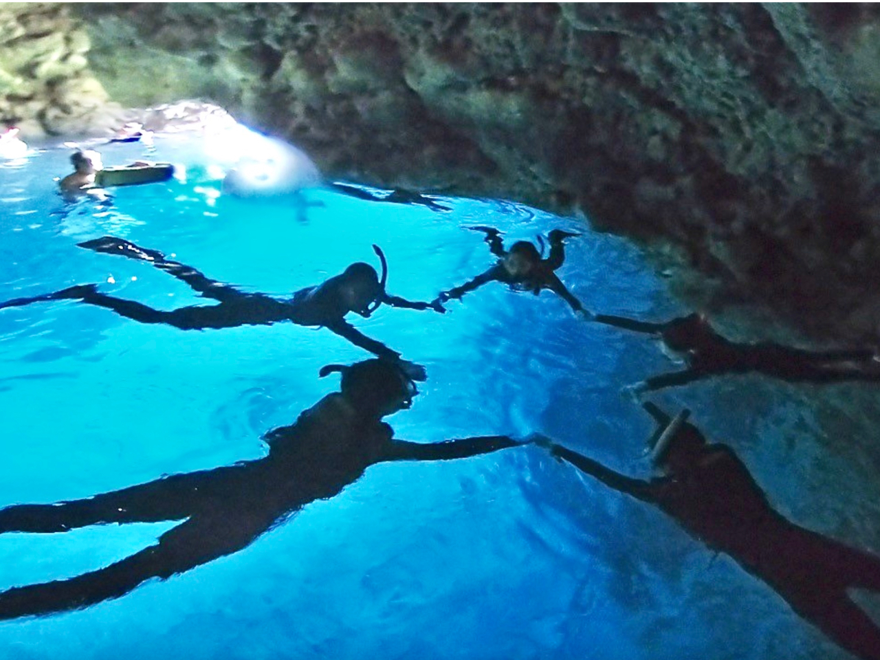 ݐ؂Ȃł́Iql̂v]ɂAō̎voT|[gĒ܂B