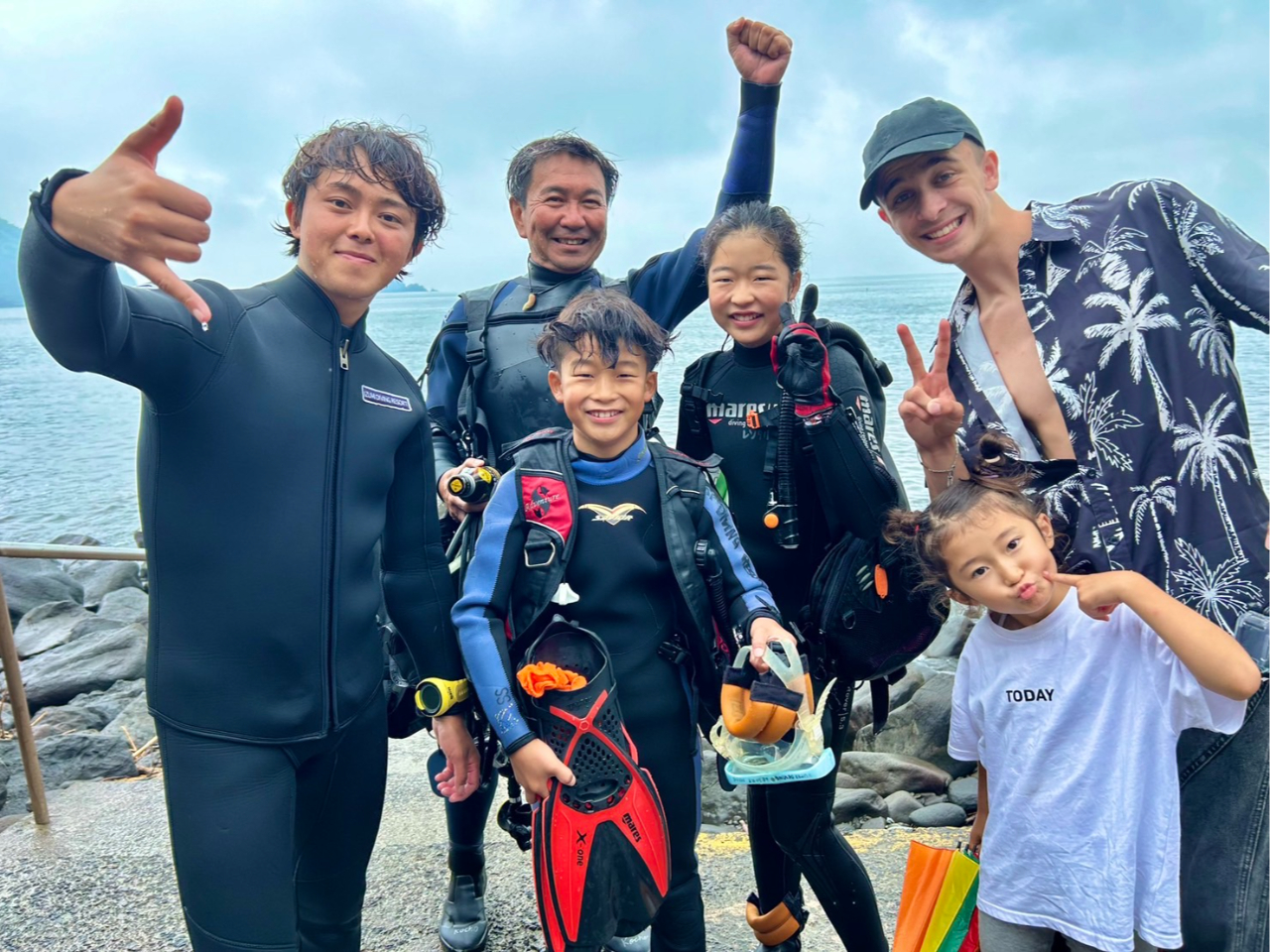 t@~[̑̌_CrOI10΂̌\łI