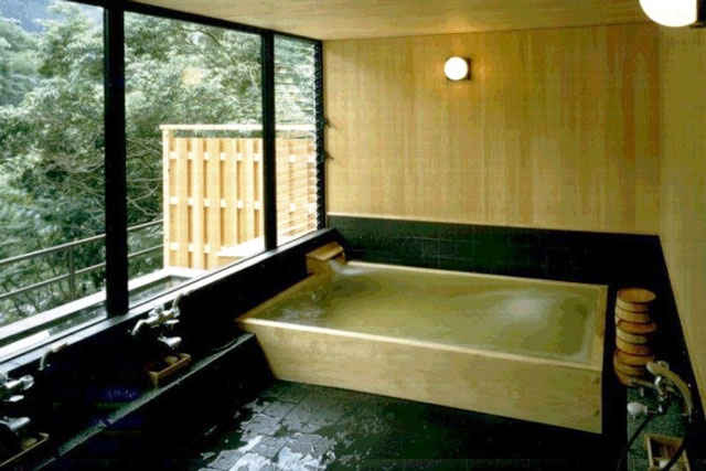 ɂȂA؂̍ƌk̐XiFy݂B