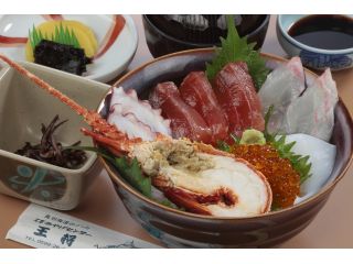 海鮮グルメ満喫ランチにぴったり 名物海鮮丼付き 大あさりvsさざえの壺焼き食べ比べ体験プラン じゃらん限定10 Offクーポン付き 伊勢志摩みやげセンター王将 鳥羽本店 じゃらん遊び体験 海鮮グルメ満喫ランチにぴったり 名物海鮮丼付き 大あさりvsさざえの壺焼き食べ比べ体験プラン じゃらん限定10 Offクーポン付き 伊勢志摩みやげセンター王将 鳥羽本店 じゃらん遊び体験