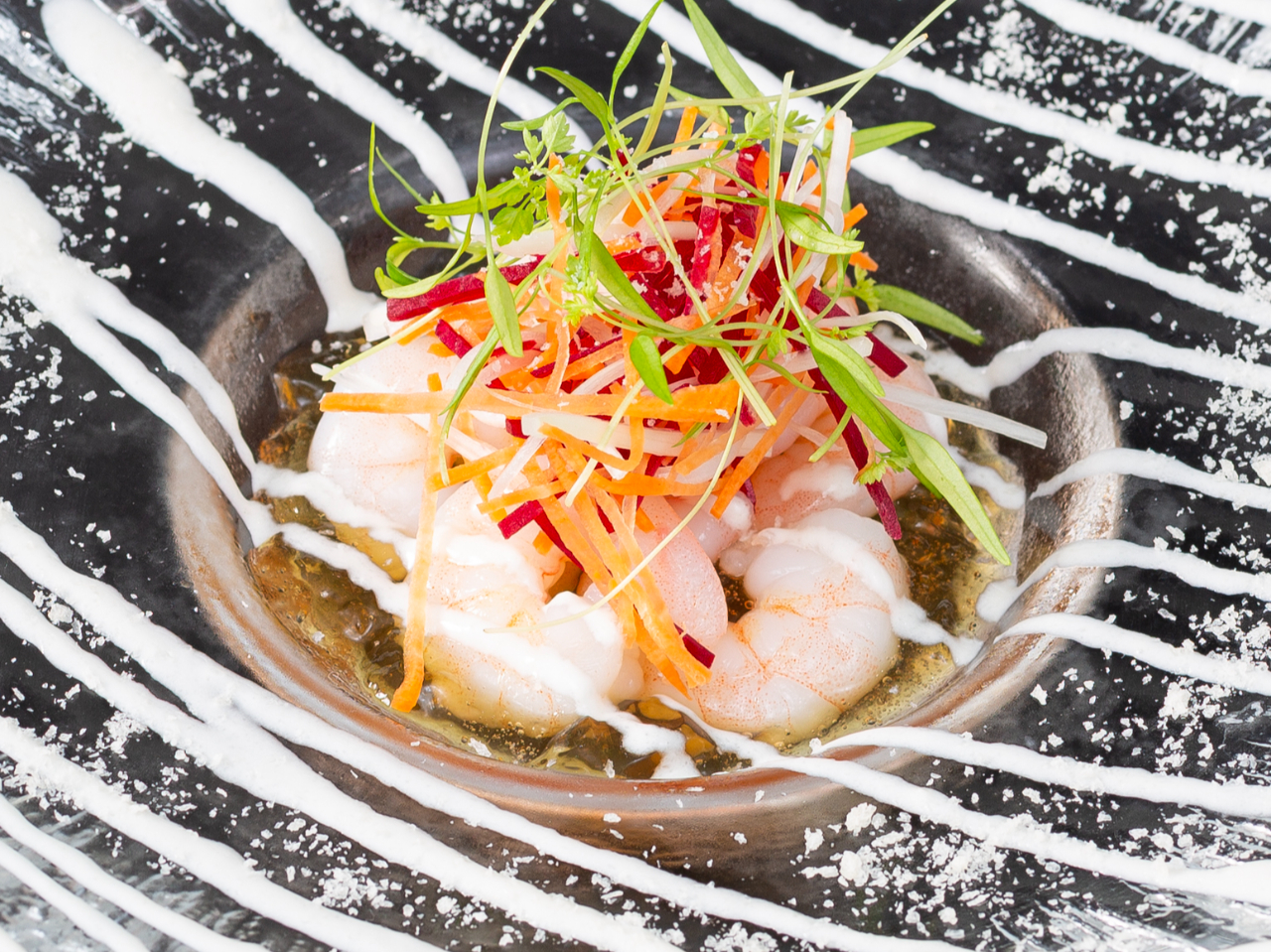 �O�؁F���p����G�r�̃R���t�B�ƃJ���t�����[�̃N���[��