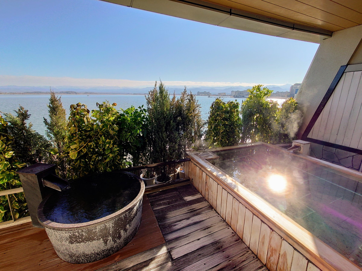 日帰り入浴プラン 加賀温泉郷随一の眺望の絶景露天風呂を満喫 加賀片山津温泉佳水郷 アパホテルズ リゾーツ じゃらん遊び体験 日帰り入浴プラン 加賀温泉郷随一の眺望の絶景露天風呂を満喫 加賀片山津温泉佳水郷 アパホテルズ リゾーツ じゃらん遊び体験