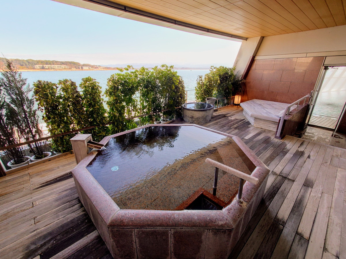 日帰り入浴プラン 加賀温泉郷随一の眺望の絶景露天風呂を満喫 加賀片山津温泉佳水郷 アパホテルズ リゾーツ じゃらん遊び体験 日帰り入浴プラン 加賀温泉郷随一の眺望の絶景露天風呂を満喫 加賀片山津温泉佳水郷 アパホテルズ リゾーツ じゃらん遊び体験