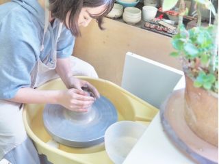 あこがれの電動ロクロに挑戦♪