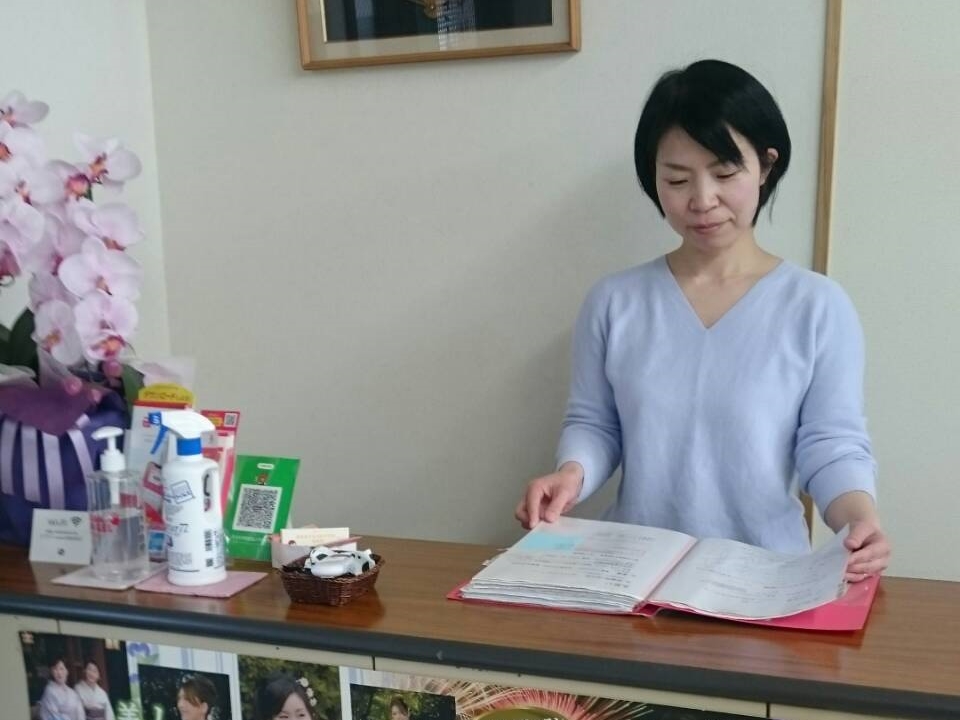 �����������̓����Ŏ�t�ƂȂ��Ă���܂��B��t�ɂ̓A���R�[�����œ����ݒu���Ă���܂��̂ł����p���������B��t��ʂ藚����E���ŏ�̋����ւ����肭�������B 