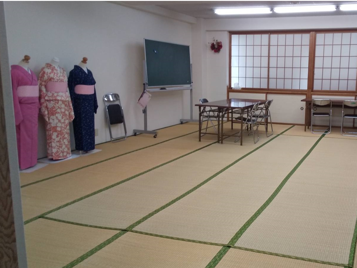 �����͖��邭�L�X���Ă���A�}���c�[�}�����Ƃ����łȂ�OB���W�����Ƃ��s���Ă��܂��B 