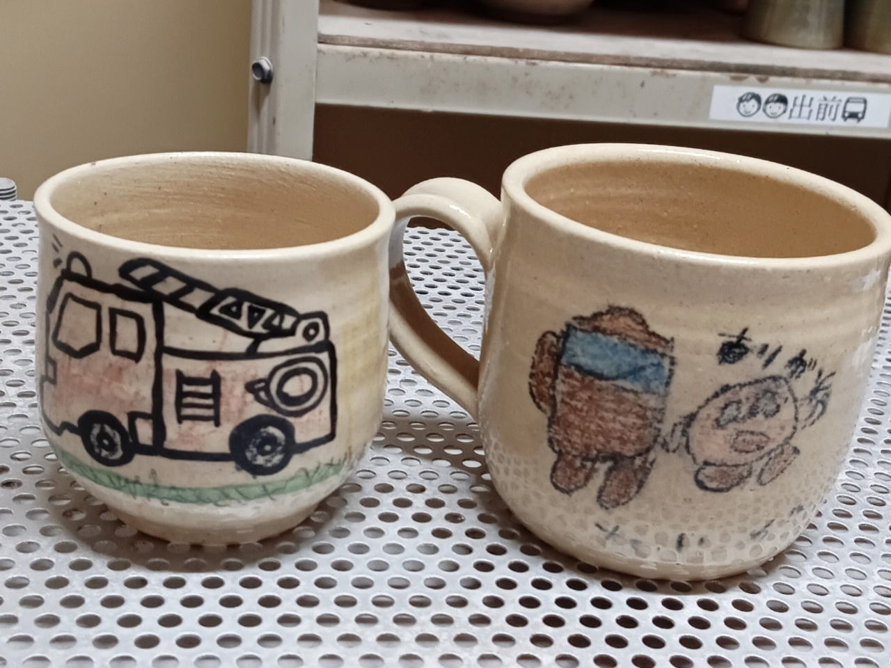 ギフト作り絵付け陶芸体験 60分間 3,600円(税込) 焼成最短7日間