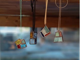 ステンドグラス・ペンダント作り60分体験