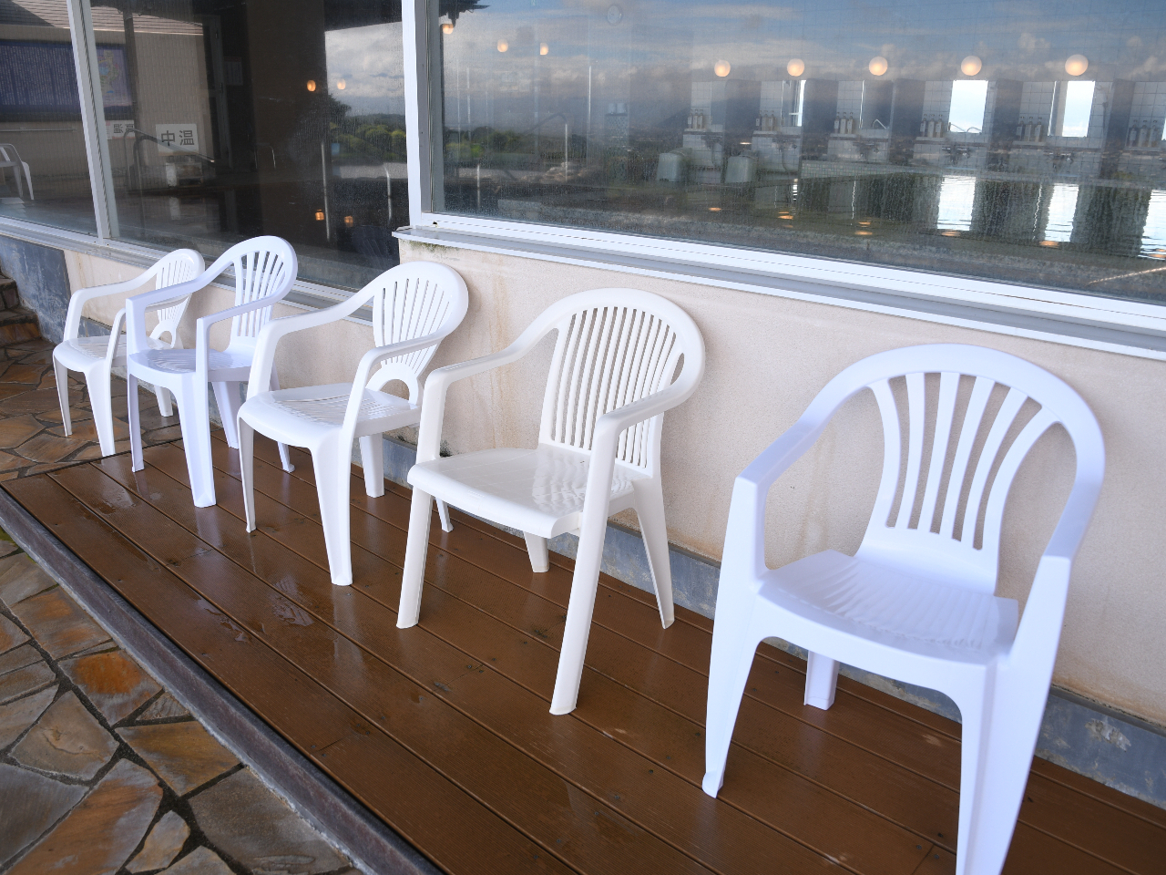 TEǐ́AIVCɂƂƂ̂֎qpӂĂ܂̂ŁAOCy݂B