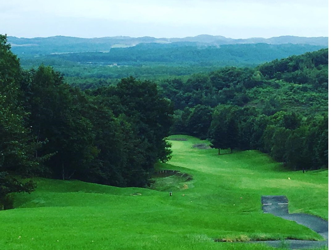 �A���n�J���g���[�N���u�@�����R�[�X