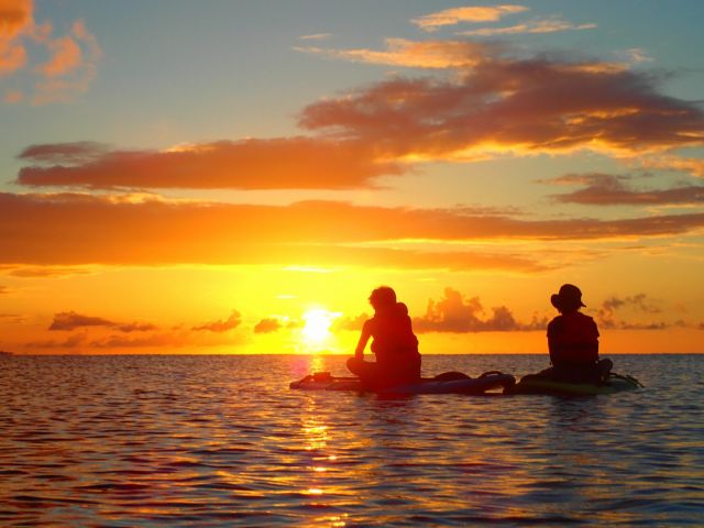 あたりまえですが、まったく同じ景色は二度とみつことができません。毎日違う表情をみせる夕焼け空。どんな景色にあえるか楽しみですね。