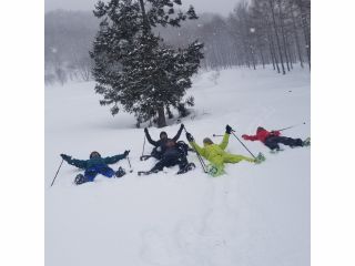 スノーシュー半日ツアー 雪の中を思いっきり歩こう!!【4〜6名ご予約はこちら】