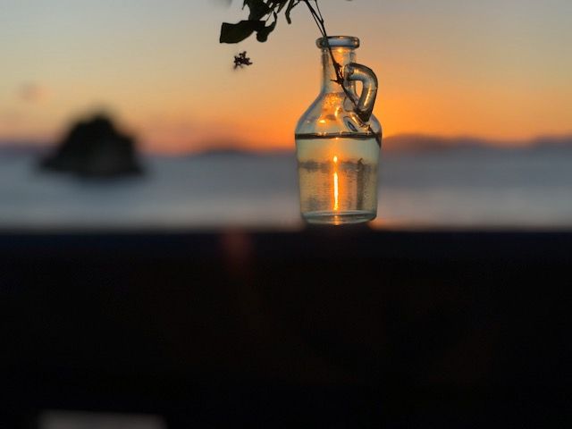 瓶の中にある夕日