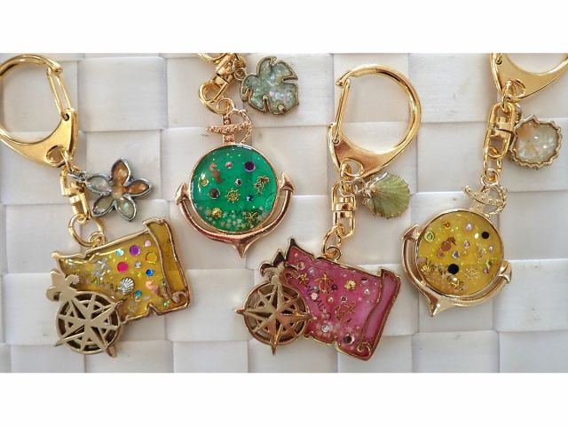 レジンキーホルダー地図&イカリ