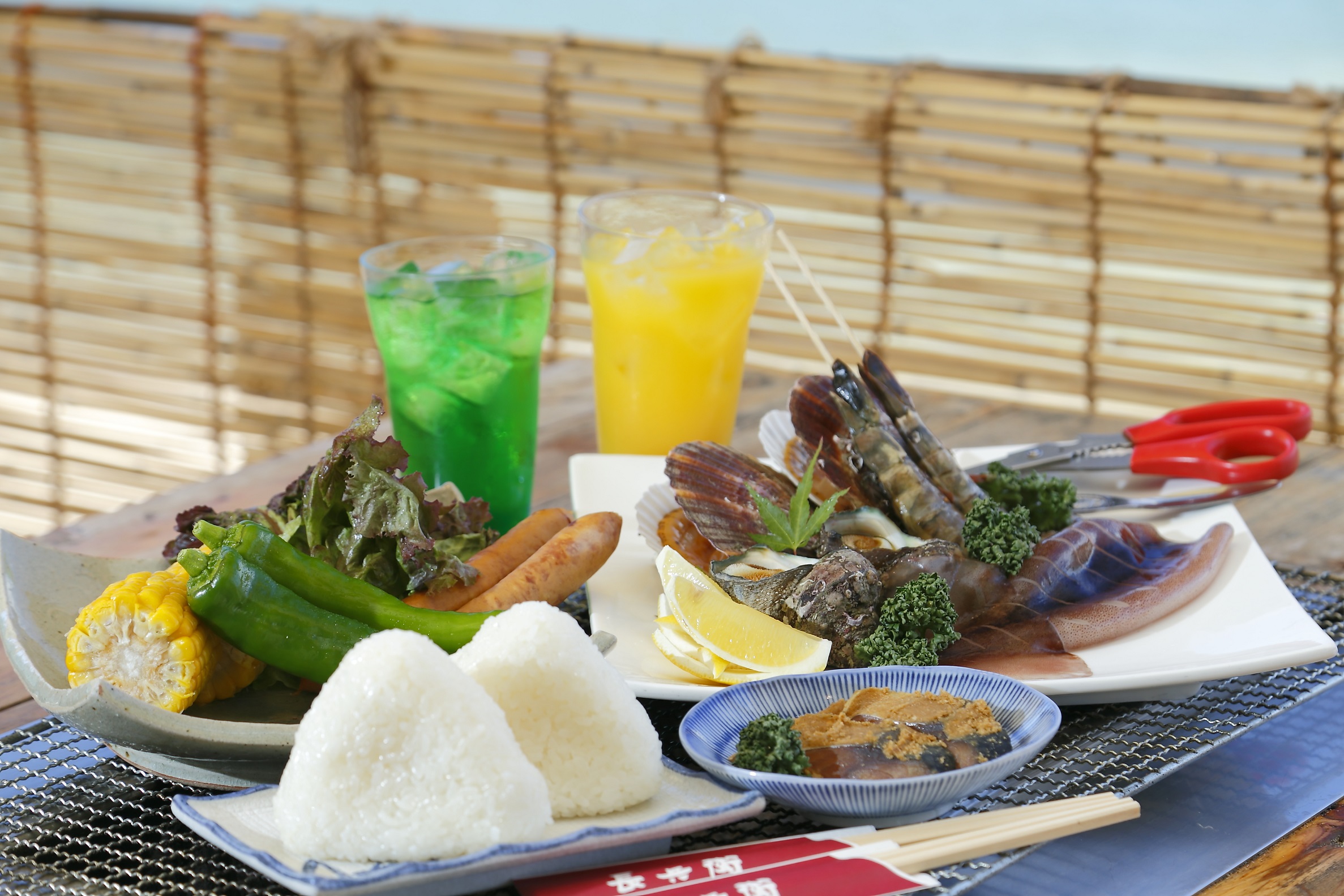 ������ʐ^�́u�����`����̂��C�y�v�����v�C�N���C���̓��e�ł��B�h�����N�͈��ݕ�����v���X�o���܂��B��l6���l�ȏ�œ����\����n�j�ł��B