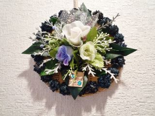 ‚¨ŽÊ^‚Íì•i—á(2ŒÂ‘g3000‰~)‚Å‚·B‚¨‰Ô‚𑽔‚²—pˆÓ‚µ‚Ä‚¨‚è‚Ü‚·‚Ì‚ÅA‚¨D‚«‚È‚à‚Ì‚ð‘I‚ñ‚Åì‚è‚Ü‚·B