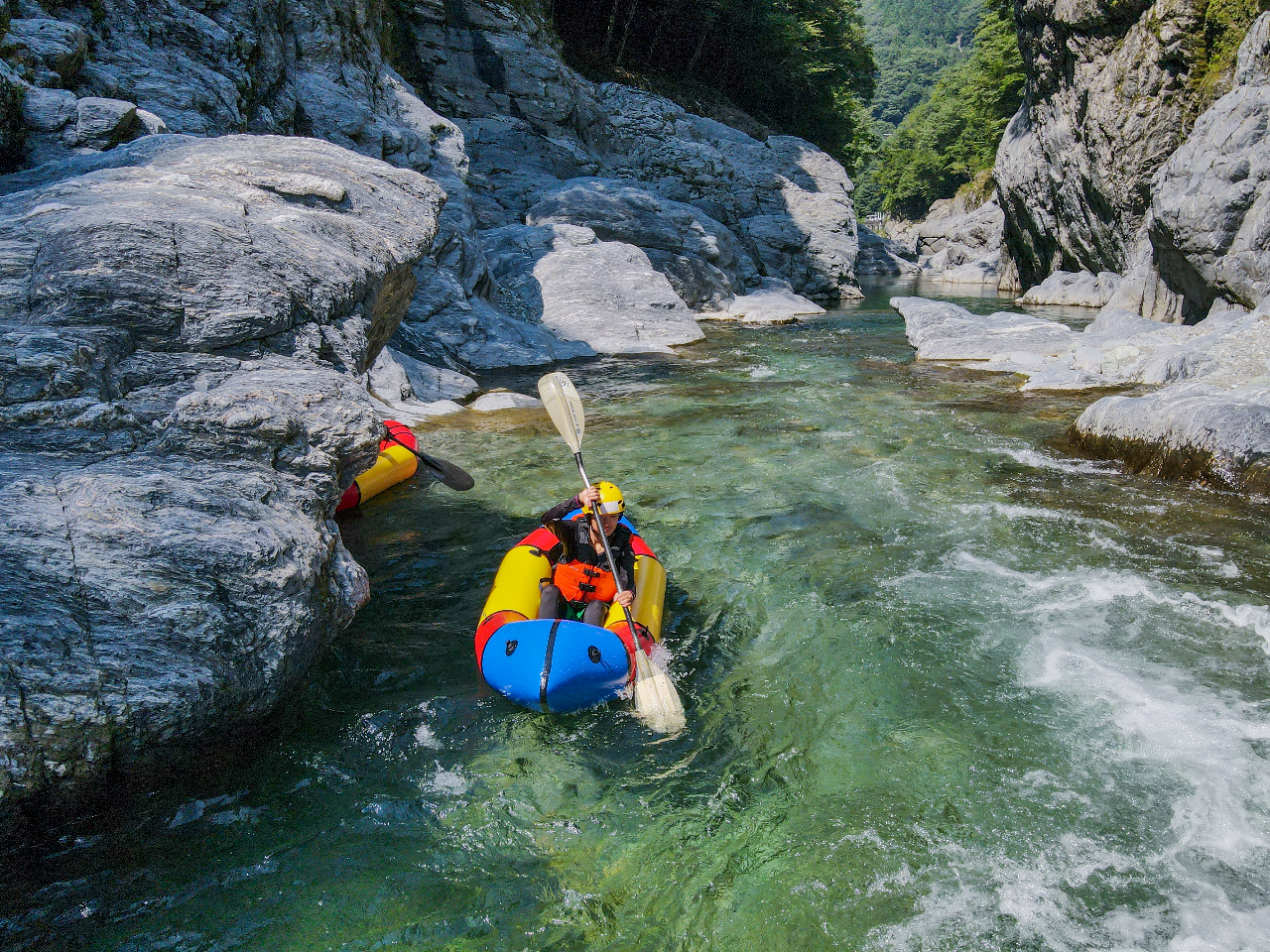 かずら橋の近く♪秘境祖谷川でパックラフト体験!☆
